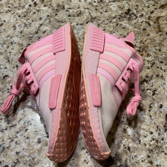 Adidas NMD R1 - Picture 4 of 10